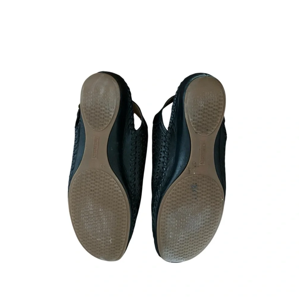 PIKOLINOS black leather